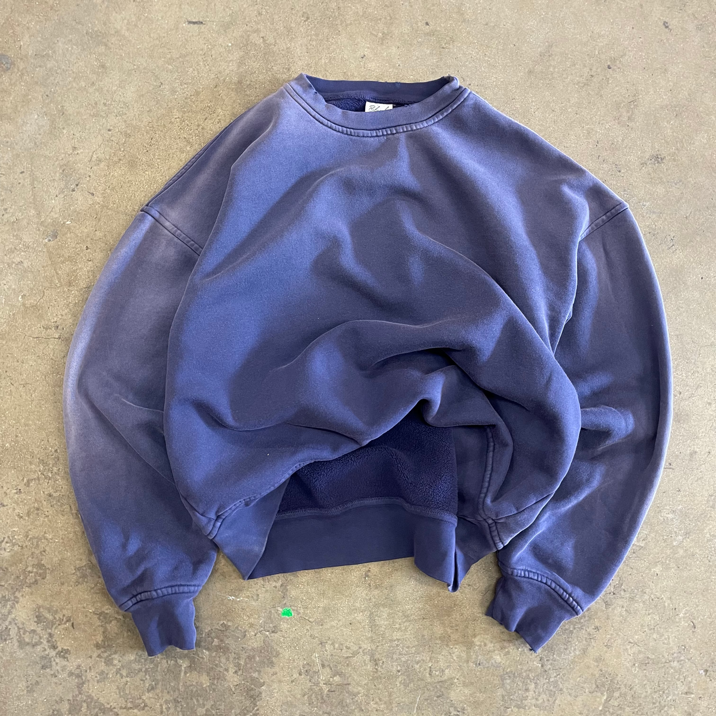 FADED GRAPE CREWNECK